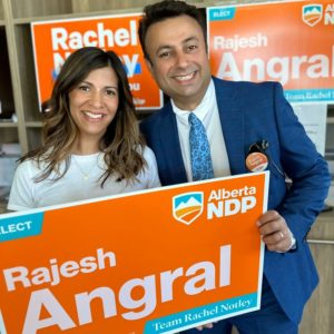 Thank you #yycNorth for supporting public healthcare and public education with an #AlbertaNDP sign, we had run out of signs but a new shipment just arrived! Thank you for your patience, you can request a sign at https://buff.ly/3EALA3J with@pancholi_rakhi