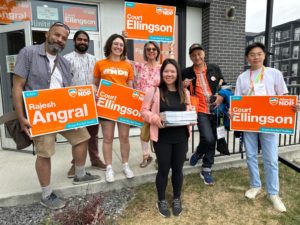 Thank you for your support @joececiyyc, we are meeting so many in #yycNorth who are looking for change in this #ABElection2023