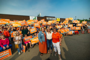 Everywhere that @RachelNotley visited yesterday drew INCREDIBLE crowds.