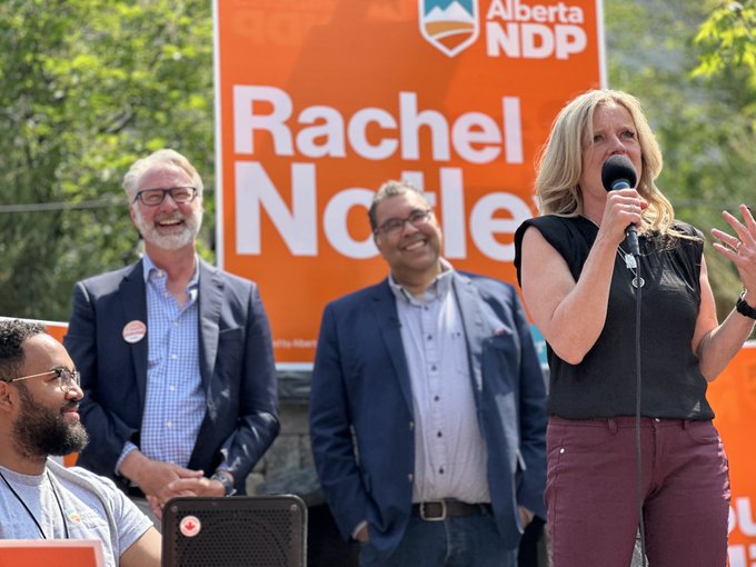 Inspiring to see @nenshi standing with @AlbertaNDP Leader @RachelNotley, @CourtEllingson, and @Rajesh4YYCNorth as he spoke to why there is so much at stake in this #AbElection2023 Speech from @nenshi